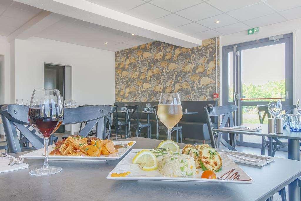 Brit Hotel Reims La Neuvillette 레스토랑 사진