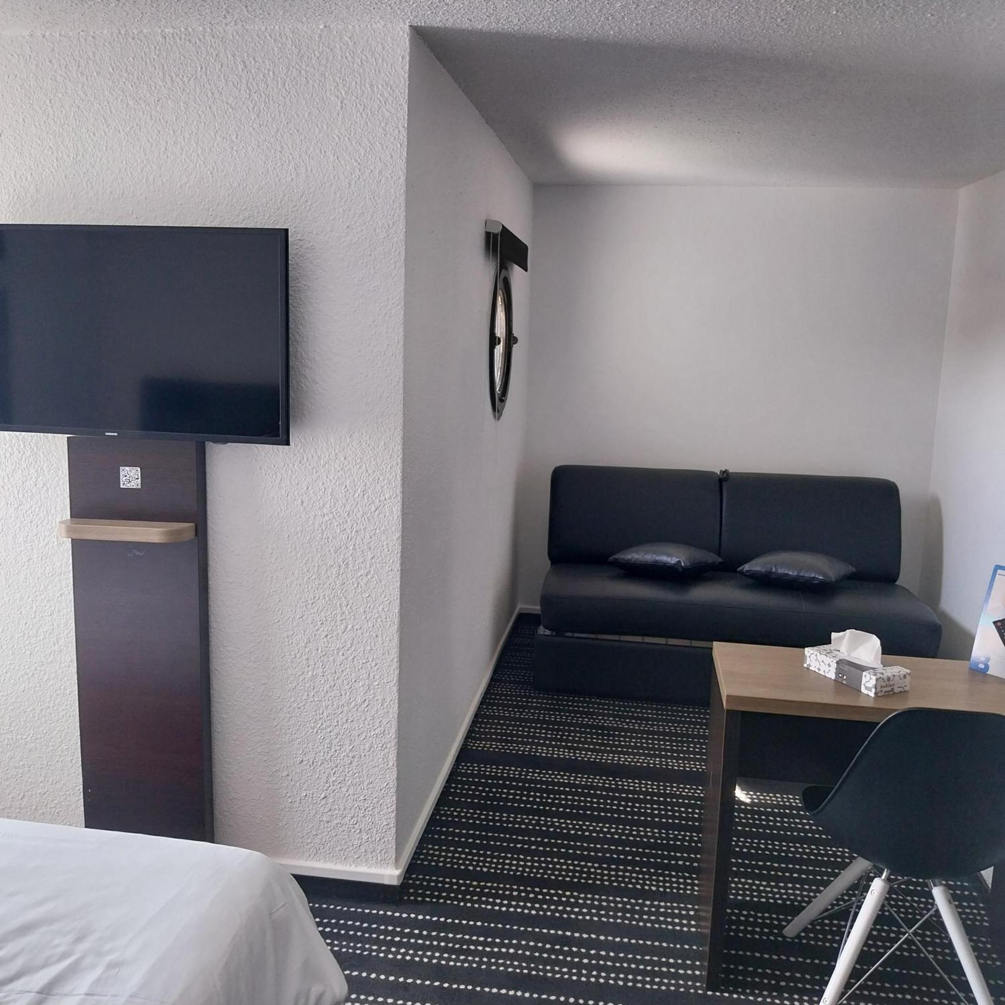 Brit Hotel Reims La Neuvillette 외부 사진