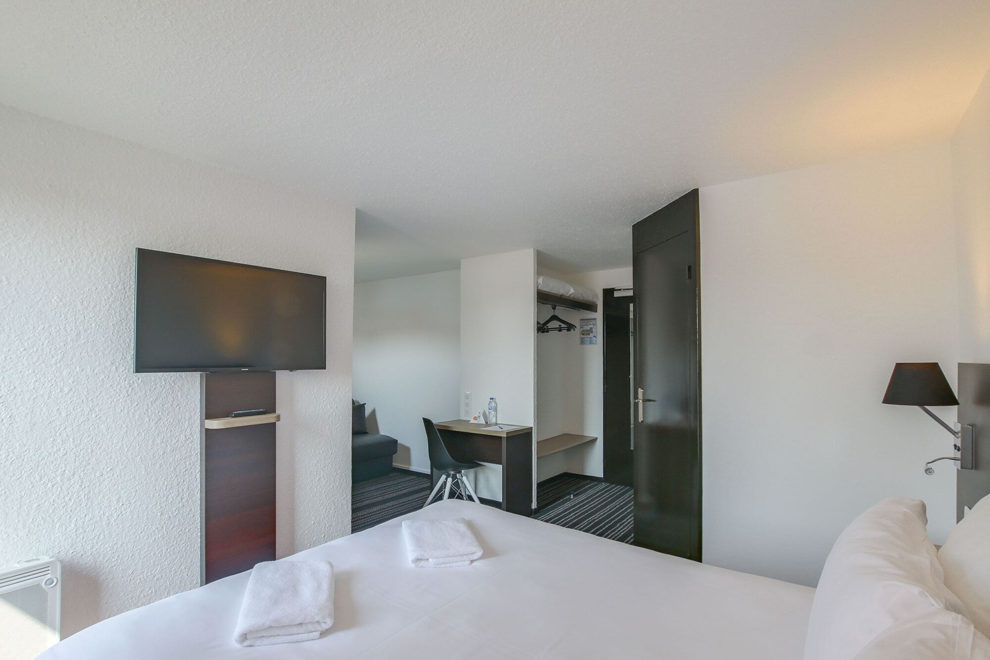Brit Hotel Reims La Neuvillette 외부 사진